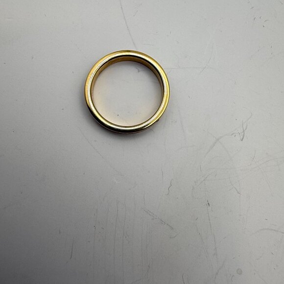 Gold Tone Channel Set Red & Clear Stone Band Ring Size 7.5 Fashion Jewelry - Picture 2 of 6